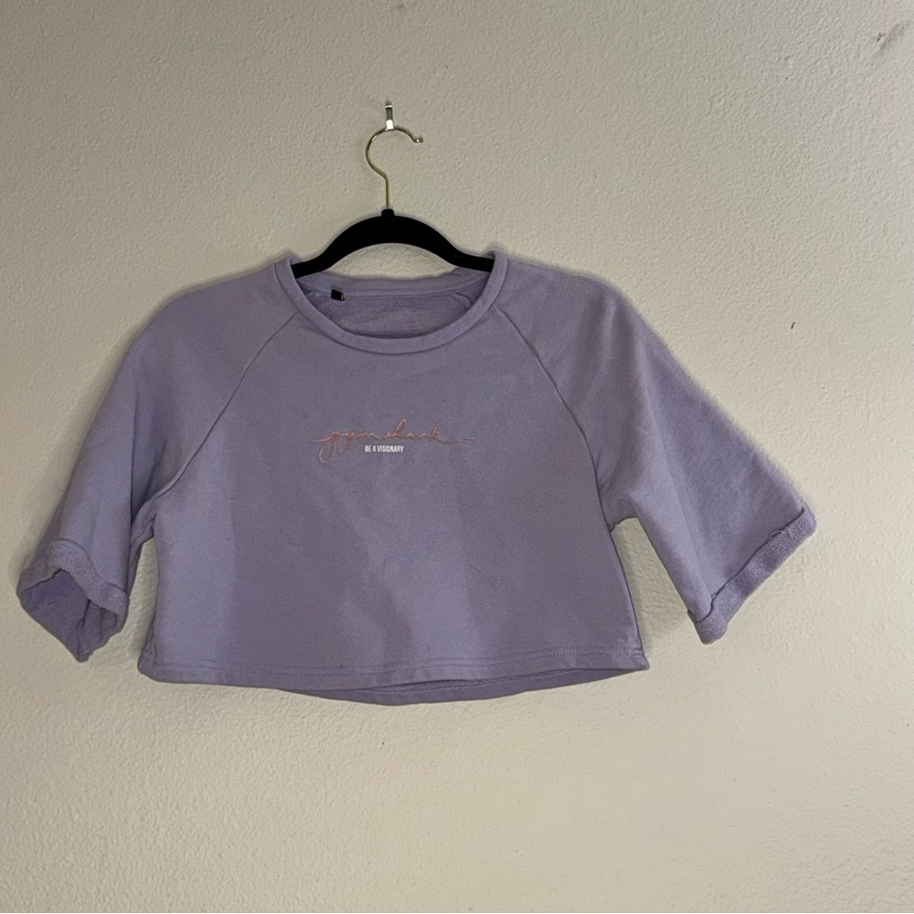 Gymshark Light Purple Cropped Sweatshirt Top